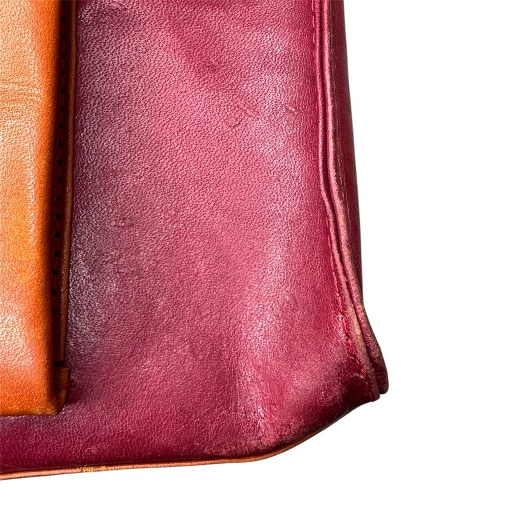 Leaders in Leather Vintage Leather Tote Bag - Picture 4 of 16